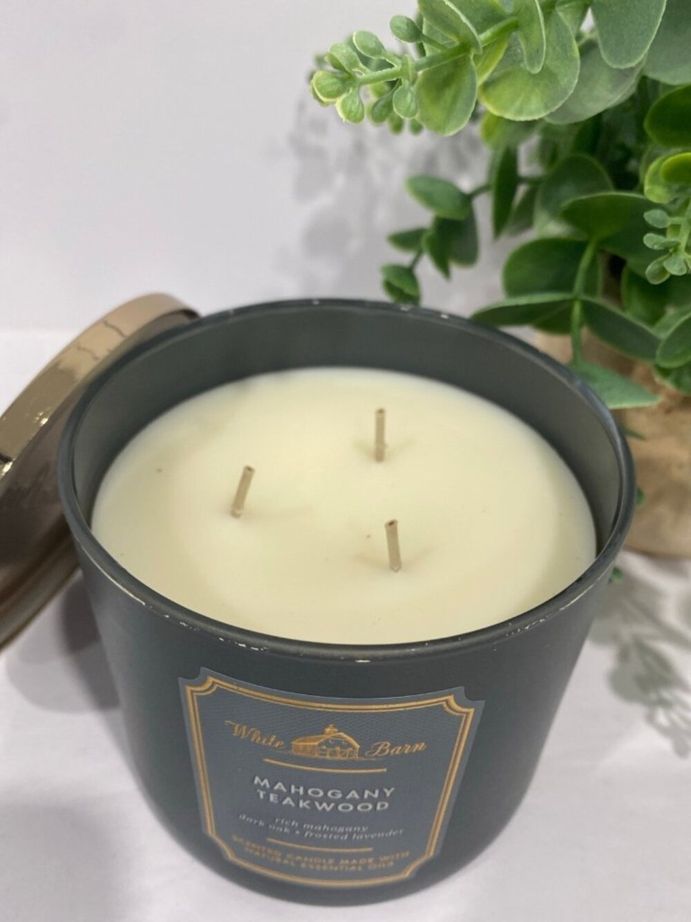 “Mahogany Teakwood” Bath & Body Works White Barn New 3 Wick Candle - Picture 3 of 7